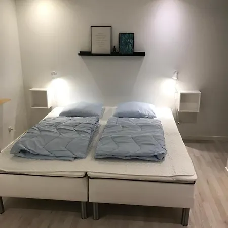Hyggeligt Hus Lige Udenfor